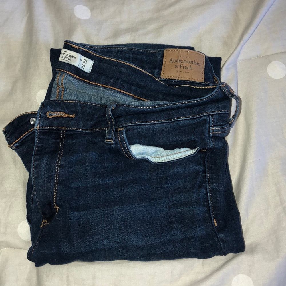 Abercrombie & Fitch Jeans- Dark Wash